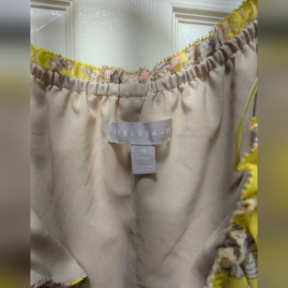 Chelsea28 Plus Size Floral Off the Shoulder Tiered Dress - Picture 9 of 11